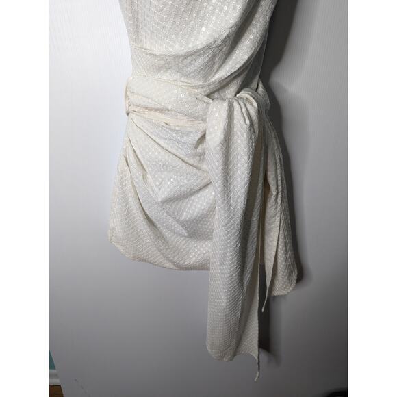 Elliatt Aridsia Ivory Sequin One Shoulder Mini Dress Sash NWT Size Small - Picture 7 of 15